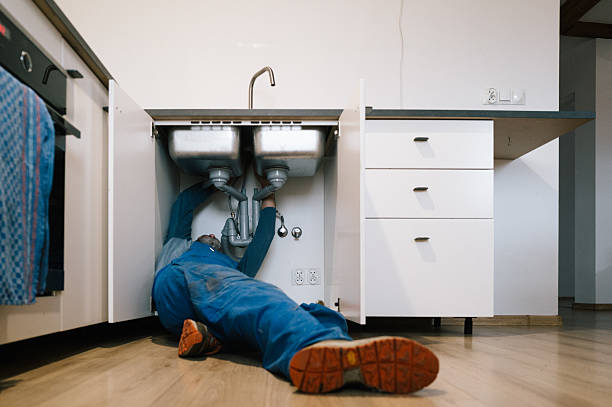 Professional Plumbing technician working in Lexington, OH